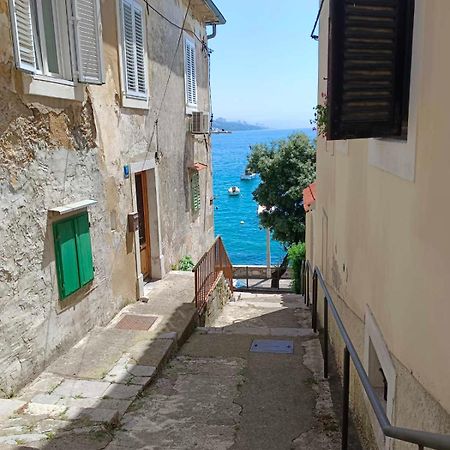 Apartment Zlatko , Ten Steps To The Sea Opatija Zewnętrze zdjęcie